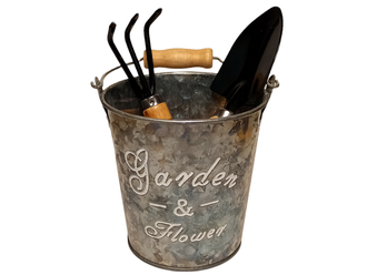 nabor-dekorativnoe-vederko-i-instrumenty-dlya-sada