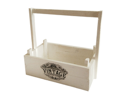 belyj-derevyannyj-yashchik-dlya-cvetov-s-ruchkoj-Vintage