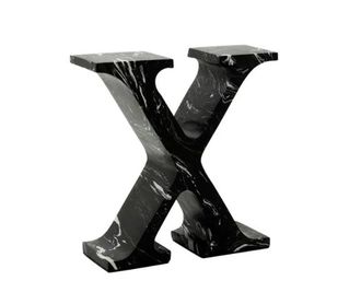 Декор буква X мрамор 30 см