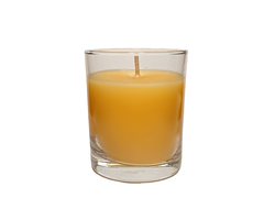 aromatizirovannaya-svecha-v-stakane-apelsin-s-chernym-percem